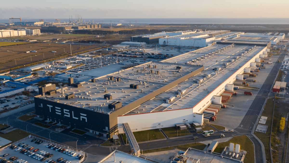 淄博全新打卡地 特斯拉“超級工廠”萬象匯快閃，點亮家庭出行新體驗