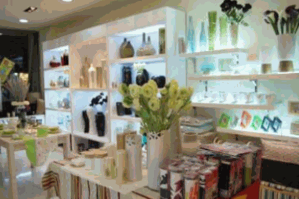 世博家居用品 專業打造理想家居，全方位提升家庭服務品質